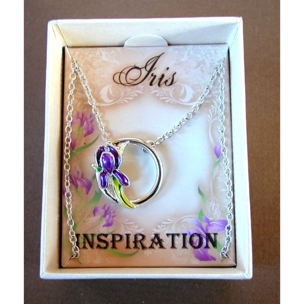 Iris Inspiration Necklace With Purple Flower Pendant